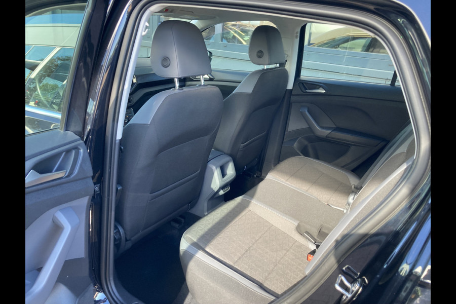 Volkswagen T-Cross 1.0 TSi 115pk Style LED/CARPLAY/NAVI/PDC/TREKHAAK/WINTERPACK