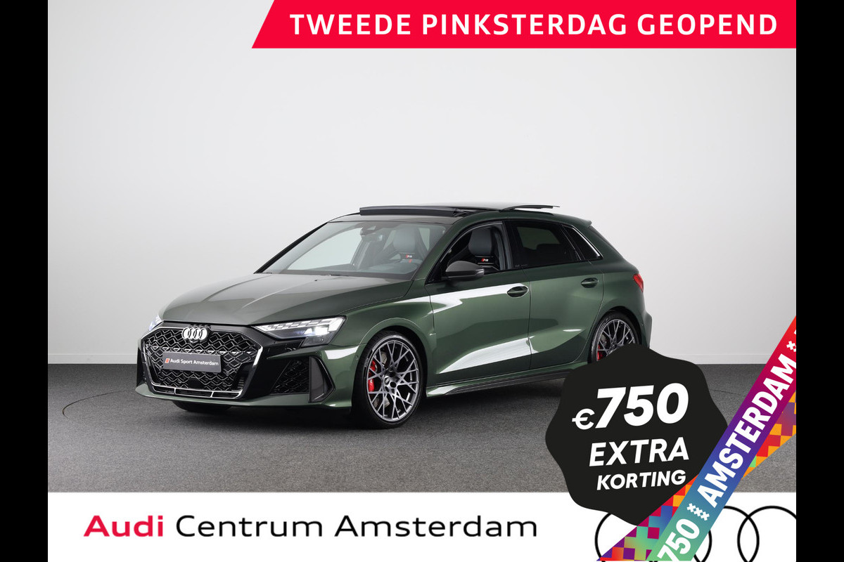 Audi RS 3 SPORTBACK 2.5 TFSI quattro 400pk Panoramadak | Schaal stoelen | Head Up Display | Sonsos audio