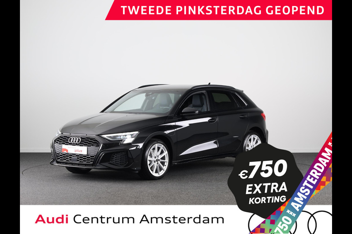 Audi A3 Sportback 40 TFSI e S edition 204 pk S-tronic | Verlengde garantie | Navigatie | Trekhaak (afneembaar) | Parkeersensoren (Park assist) | Adaptieve cruise control | Stoelverwarming | S-line | Audi A3 Sportback 40 TFSI e S edition 204 pk S-tronic | Verlengde garantie | Navigatie | Trekhaak (afneembaar) | Parkeersensoren (Park assist) | Adaptieve cruise control | Stoelverwarming | S-line |