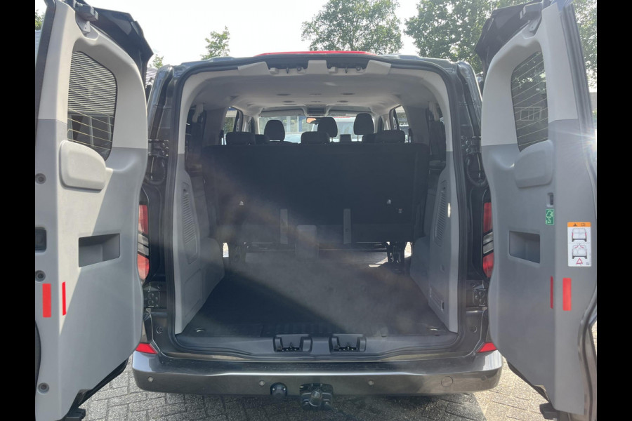 Ford Transit Custom 340 2.5 PHEV L2H1 Limited | SCI | Voorraad | Kombi 9-persoons | Incl. BTW en BPM |  Dubbele schuifdeur | 17 inch lichtmetalen velgen | Trekhaak | Navigatie | Garantie 5 jaar of 200.000 km | Camera