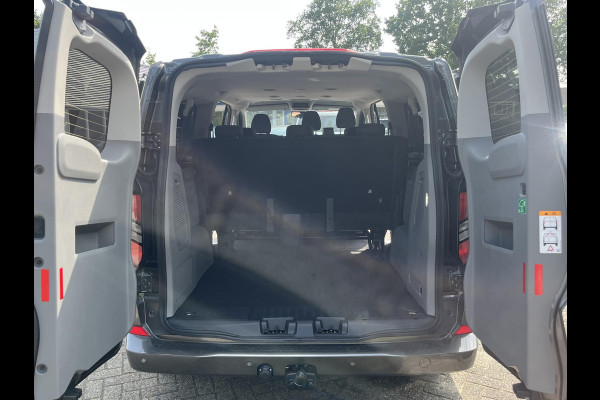 Ford Transit Custom 340 2.5 PHEV L2H1 Limited | SCI | Voorraad | Kombi 9-persoons | Incl. BTW en BPM |  Dubbele schuifdeur | 17 inch lichtmetalen velgen | Trekhaak | Navigatie | Garantie 5 jaar of 200.000 km | Camera