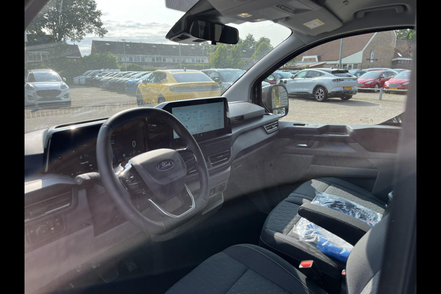 Ford Transit Custom 340 2.5 PHEV L2H1 Limited | SCI | Voorraad | Kombi 9-persoons | Incl. BTW en BPM |  Dubbele schuifdeur | 17 inch lichtmetalen velgen | Trekhaak | Navigatie | Garantie 5 jaar of 200.000 km | Camera