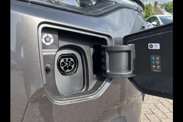 Ford Transit Custom 340 2.5 PHEV L2H1 Limited | SCI | Voorraad | Kombi 9-persoons | Incl. BTW en BPM |  Dubbele schuifdeur | 17 inch lichtmetalen velgen | Trekhaak | Navigatie | Garantie 5 jaar of 200.000 km | Camera