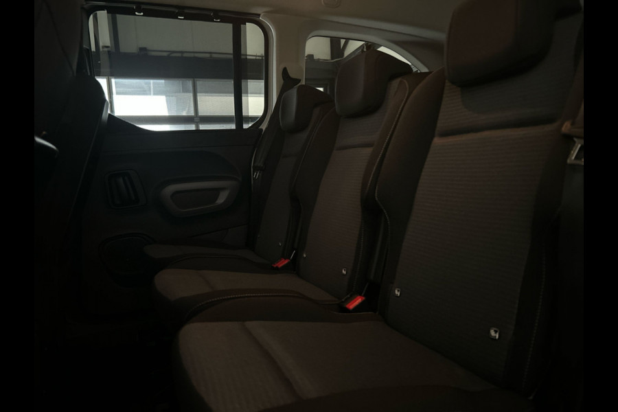 Toyota PROACE CITY Verso Electric | Family L2 50 kWh | Navigatie | Airco | Fabrieksgarantie | Soh (batterijcheck) 100 %