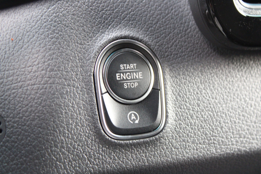 Mercedes-Benz Sprinter 317CDI L2H2 Pro - Mbux 10 - 3.5t Trekhaak - Betimmering - Camera - Carplay - Bind spot - Cruise - Smartphone integratie - Rijkla