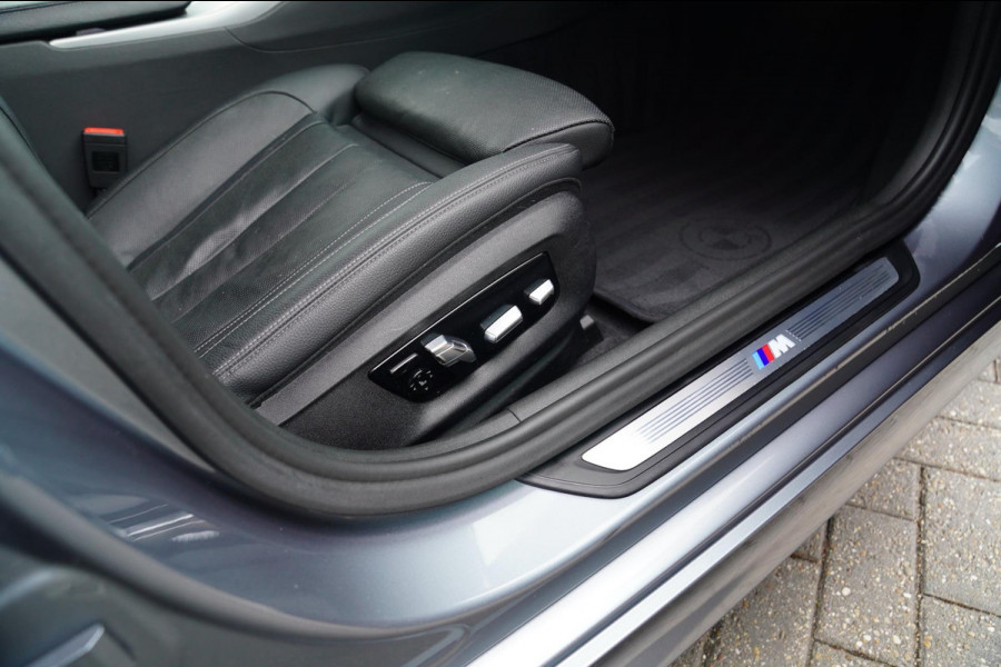 BMW 5 Serie 540i xDrive High Executive | M-pakket | Stoelverwarming / Verkoeling | Camera | Cruise control | Shadowline | NAP |