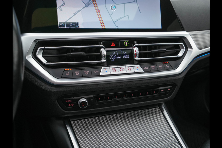 BMW 3 Serie Touring 330e Business Edition Plus M-Sportpack (INCL-BTW) *PANO | VERNASCA-FULL-LEATHER | HEAD-UP | FULL-LED | DIGI-COCKPIT | NAVI-FULLMAP | HEATED-SPORTSEATS | HIFI-SOUND | CAMERA | AMBIENT-LIGHT | TOWBAR | 19''ALU*