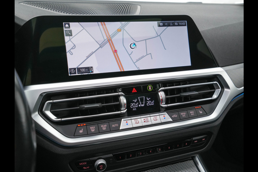 BMW 3 Serie Touring 330e Business Edition Plus M-Sportpack (INCL-BTW) *PANO | VERNASCA-FULL-LEATHER | HEAD-UP | FULL-LED | DIGI-COCKPIT | NAVI-FULLMAP | HEATED-SPORTSEATS | HIFI-SOUND | CAMERA | AMBIENT-LIGHT | TOWBAR | 19''ALU*