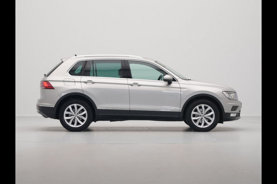 Volkswagen Tiguan 1.4 TSI ACT 150pk DSG Highline Panorama Navigatie Camera Acc Sideassist Stoelmemory 294