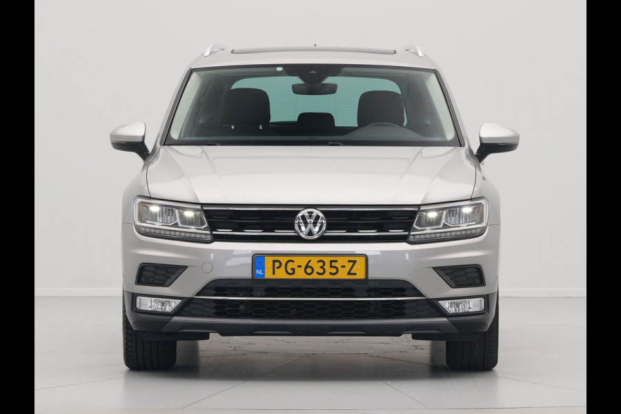Volkswagen Tiguan 1.4 TSI ACT 150pk DSG Highline Panorama Navigatie Camera Acc Sideassist Stoelmemory 294