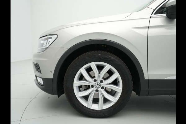 Volkswagen Tiguan 1.4 TSI ACT 150pk DSG Highline Panorama Navigatie Camera Acc Sideassist Stoelmemory 294