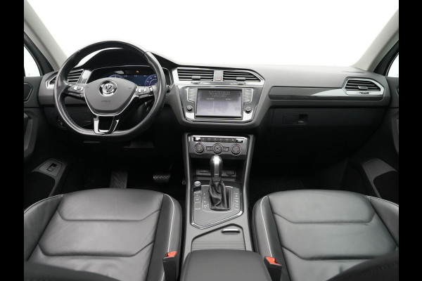 Volkswagen Tiguan 1.4 TSI ACT 150pk DSG Highline Panorama Navigatie Camera Acc Sideassist Stoelmemory 294