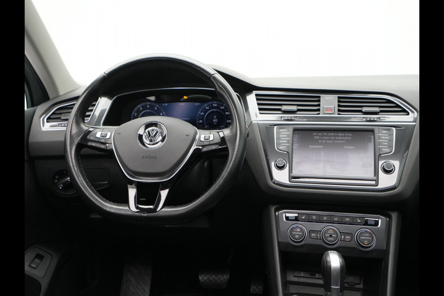 Volkswagen Tiguan 1.4 TSI ACT 150pk DSG Highline Panorama Navigatie Camera Acc Sideassist Stoelmemory 294