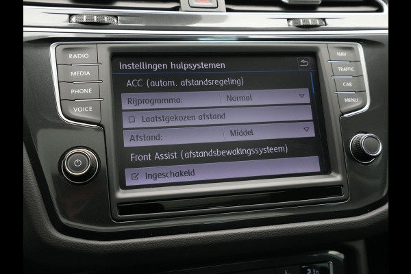 Volkswagen Tiguan 1.4 TSI ACT 150pk DSG Highline Panorama Navigatie Camera Acc Sideassist Stoelmemory 294