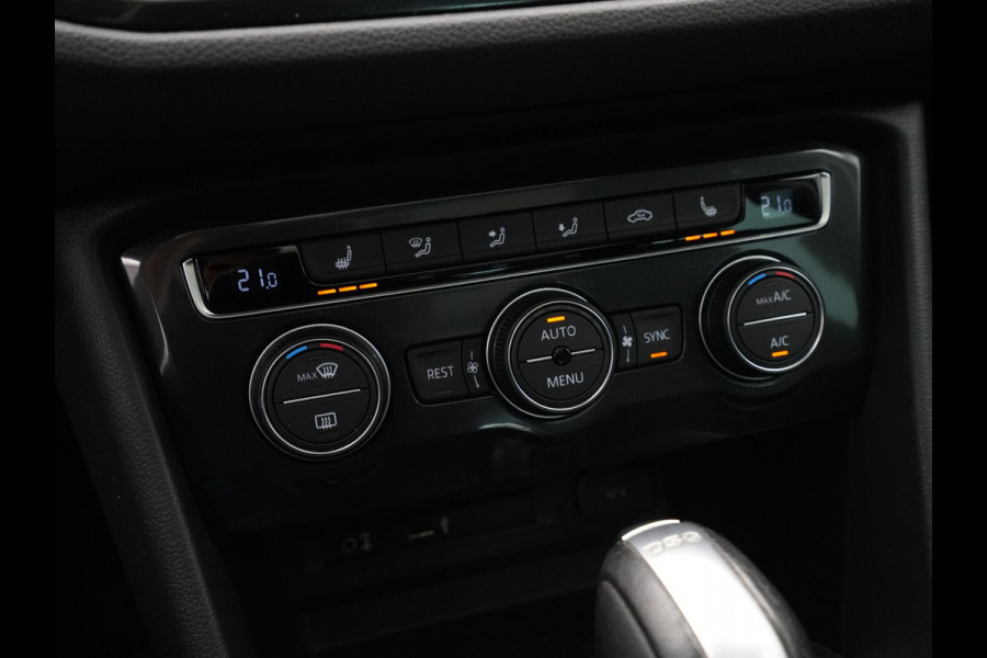 Volkswagen Tiguan 1.4 TSI ACT 150pk DSG Highline Panorama Navigatie Camera Acc Sideassist Stoelmemory 294