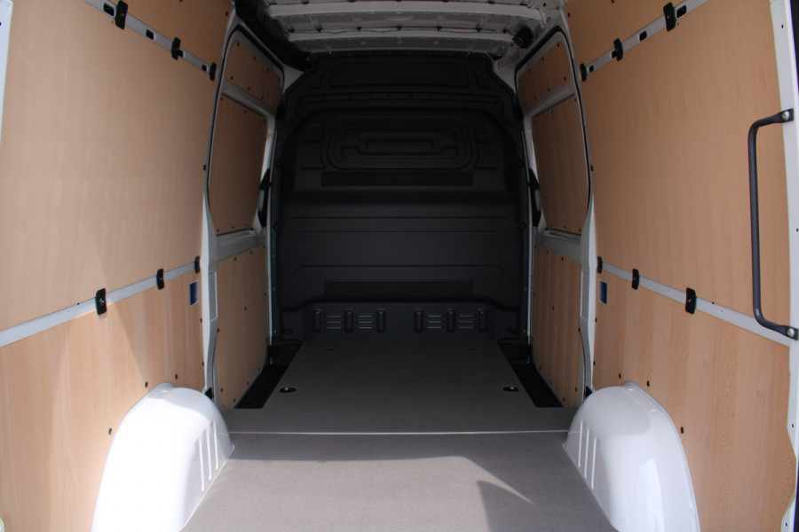 Mercedes-Benz Sprinter 317CDI L2H2 Pro - 2x Schuifdeur - LED - Mbux 10 - 3.5t Trekhaak - Betimmering - Camera - Carplay - Bind spot - Cruise - Smartpho
