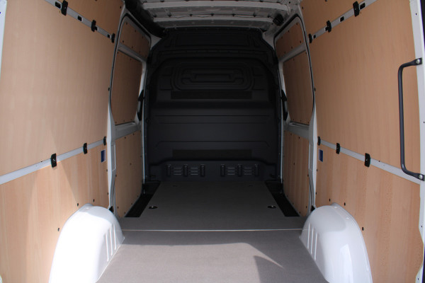 Mercedes-Benz Sprinter 317CDI L2H2 Pro - 2x Schuifdeur - LED - Mbux 10 - 3.5t Trekhaak - Betimmering - Camera - Carplay - Bind spot - Cruise - Smartpho