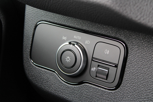 Mercedes-Benz Sprinter 317CDI L2H2 Pro - 2x Schuifdeur - LED - Mbux 10 - 3.5t Trekhaak - Betimmering - Camera - Carplay - Bind spot - Cruise - Smartpho