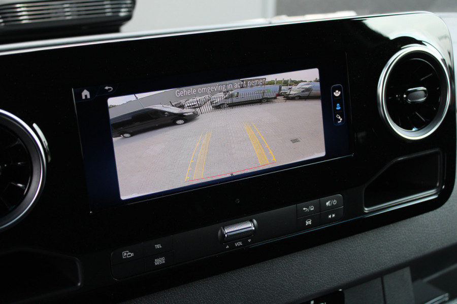 Mercedes-Benz Sprinter 317CDI L2H2 Pro - 2x Schuifdeur - LED - Mbux 10 - 3.5t Trekhaak - Betimmering - Camera - Carplay - Bind spot - Cruise - Smartpho