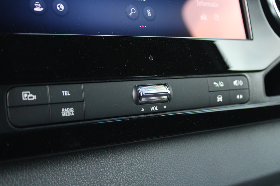 Mercedes-Benz Sprinter 317CDI L2H2 Pro - 2x Schuifdeur - LED - Mbux 10 - 3.5t Trekhaak - Betimmering - Camera - Carplay - Bind spot - Cruise - Smartpho