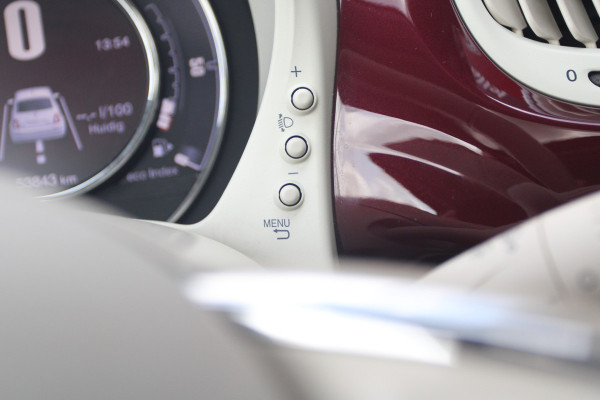 Fiat 500 1.2 Lounge 4 cilinder | Xenon | Leren bekleding | Elec.schuif\kanteldak