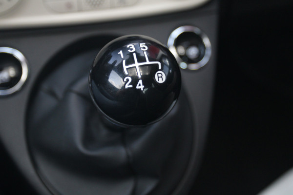 Fiat 500 1.2 Lounge 4 cilinder | Xenon | Leren bekleding | Elec.schuif\kanteldak