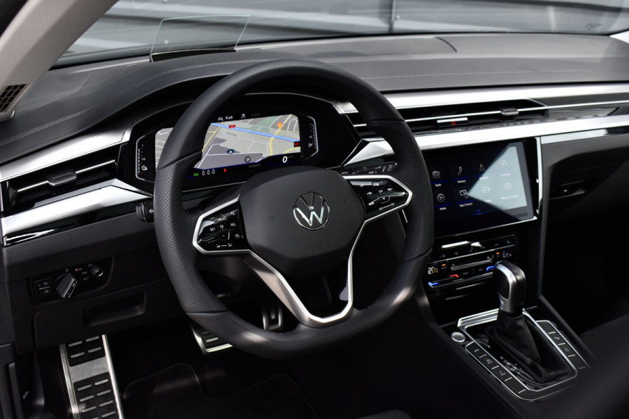 Volkswagen Arteon Shooting Brake 1.4 TSI eHybrid | Panoramadak | 360 Camera | ACC | Matrix LED | Head-Up | Sfeerverlichting | CarPlay | Stoelverwarming voor + achter |