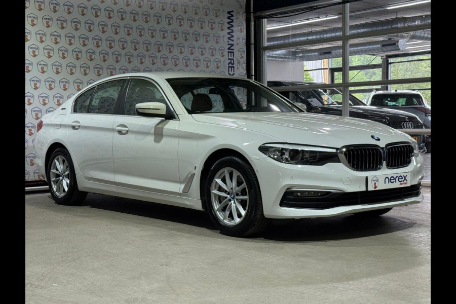 BMW 5 Serie 530e iPerformance Executive | Leder | Navi | Camera | PDC