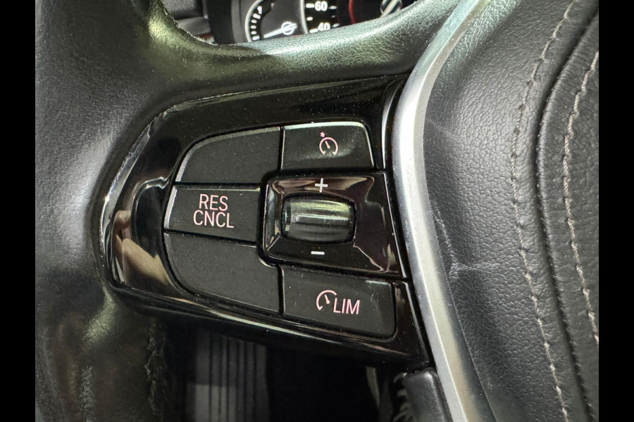 BMW 5 Serie 530e iPerformance Executive | Leder | Navi | Camera | PDC