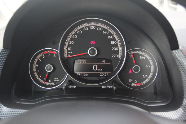 Volkswagen up! 1.0 BMT move up! 1e eigenaar | 5 Deurs | Airco
