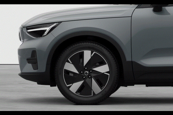 Volvo EX40 252PK Single Motor Extended Range Business Edition / Navigatie / Camera / Stuur-Stoelverwarming / Adaptieve Cruisecontrol / Harman Kardon / LM Velgen /