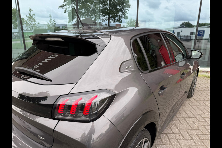 Peugeot 208 1.2 Turbo GT - Navi - Climate - Parkeerhulp - Org.NL