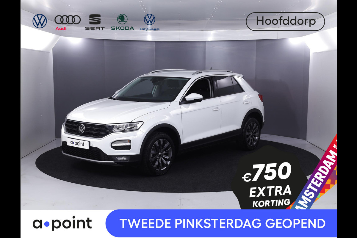Volkswagen T-Roc 1.5 TSI Style 150 pk Automaat (DSG) | Navigatie | Autom. airco | Parkeersensoren | Achteruitrijcamera Volkswagen T-Roc 1.5 TSI Style 150 pk Automaat (DSG) | Navigatie | Autom. airco | Parkeersensoren | Achteruitrijcamera