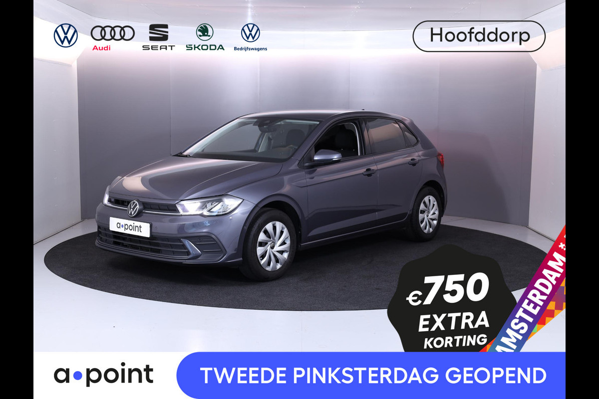 Volkswagen Polo 1.0 TSI Life 95 pk Automaat (DSG) | Private lease vanaf € 468,- pm | Navigatie via App | Autom. airco | Parkeersensoren (Park assist) | Adaptieve cruise control | Stoelverwarming | Volledig digitaal instrumentenpaneel | Volkswagen Polo 1.0 TSI Life 95 pk Automaat (DSG) | Private lease vanaf € 468,- pm | Navigatie via App | Autom. airco | Parkeersensoren (Park assist) | Adaptieve cruise control | Stoelverwarming | Volledig digitaal instrumentenpaneel |