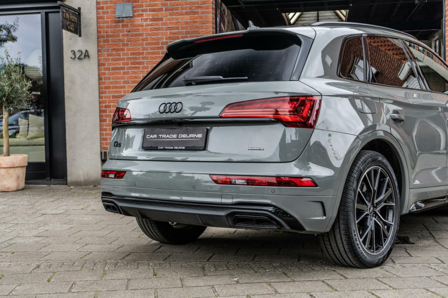 Audi Q5 50 TFSI e S-Line Camera / HUD / Luchtvering
