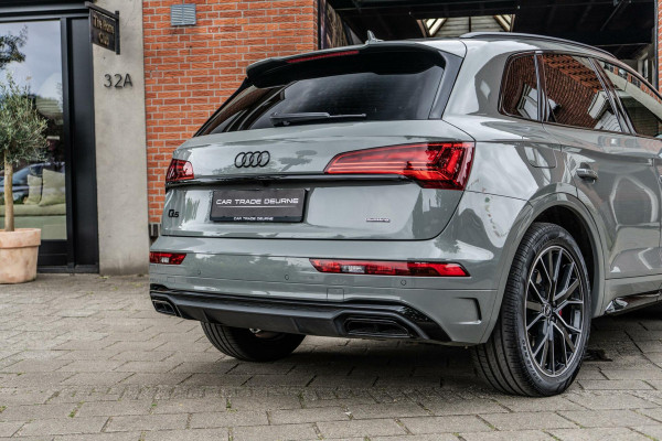Audi Q5 50 TFSI e S-Line Camera / HUD / Luchtvering