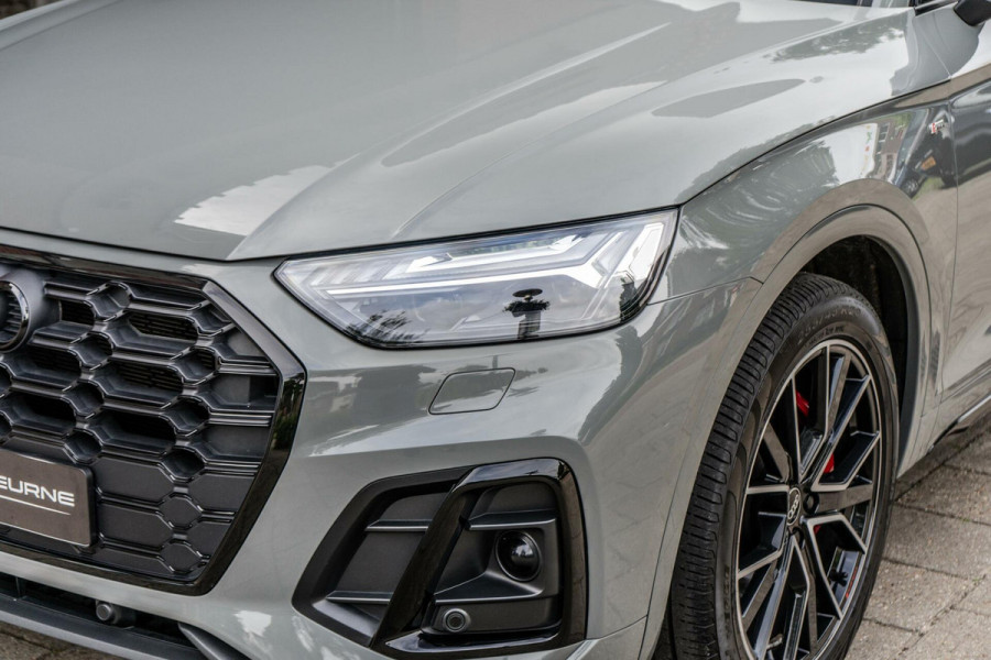 Audi Q5 50 TFSI e S-Line Camera / HUD / Luchtvering