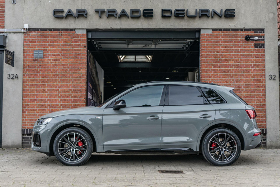 Audi Q5 50 TFSI e S-Line Camera / HUD / Luchtvering