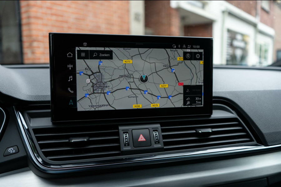 Audi Q5 50 TFSI e S-Line Camera / HUD / Luchtvering