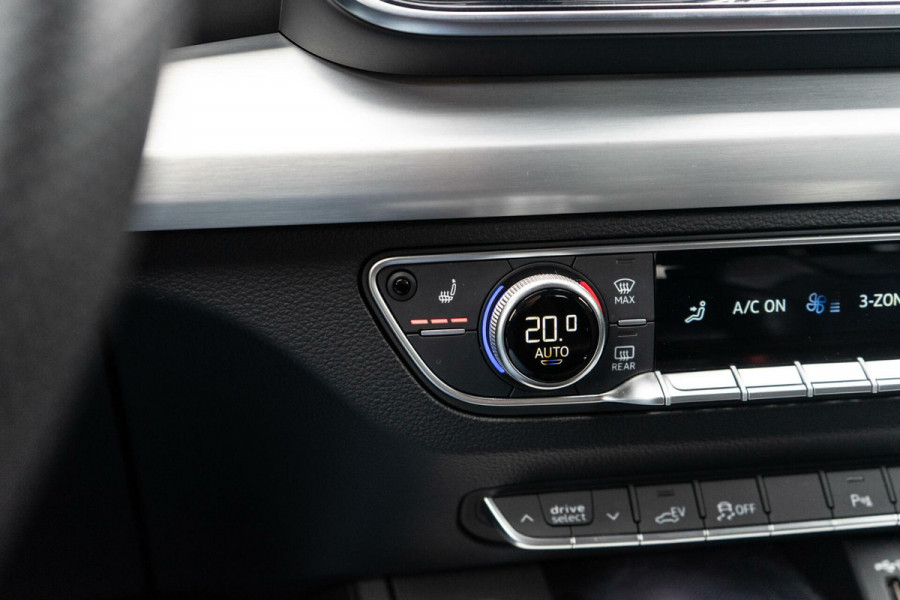 Audi Q5 50 TFSI e S-Line Camera / HUD / Luchtvering