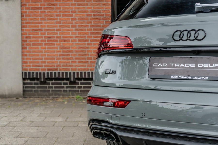 Audi Q5 50 TFSI e S-Line Camera / HUD / Luchtvering