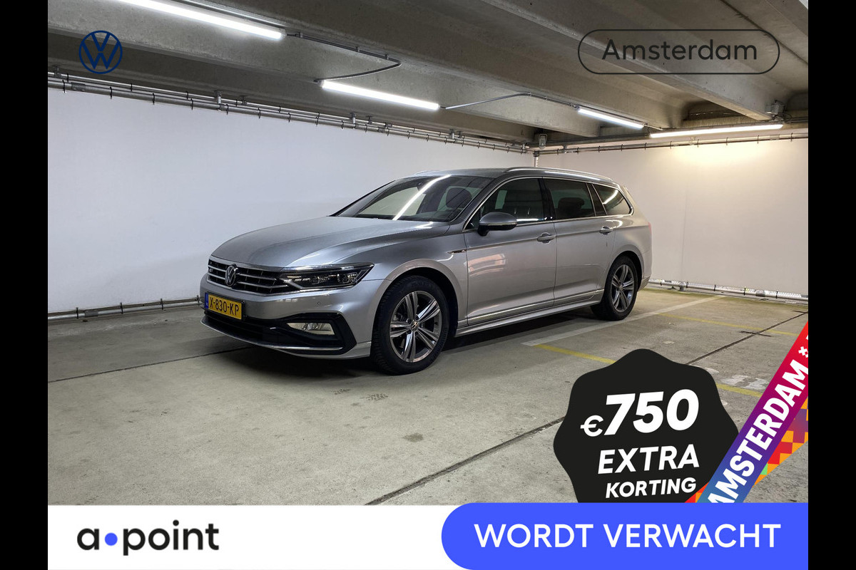 Volkswagen Passat Variant 1.5 TSI R-Line Business 150 pk Automaat (DSG) | Verlengde garantie | Navigatie | Parkeersensoren | Achteruitrijcamera | Stoelverwarming | Matrix LED koplampen |