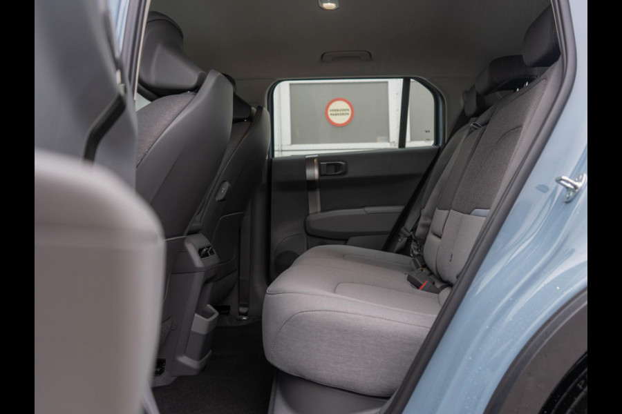 Kia EV3 Air 58.3 kWh | OP VOORRAAD | DIRECT LEVERBAAR | Airco | Parkeersensoren voor en achter |