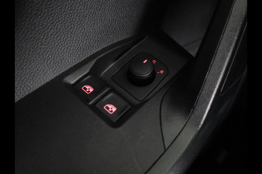 Seat Ibiza 1.0 EcoTSI Style Plus 95pk | Navigatie via App | Lichtmetalen velgen | Cruise controle