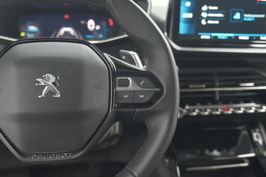 Peugeot 2008 PureTech 130 EAT8 Allure Pack | Camera | Navigatie | Parkeersensoren | Apple Carplay