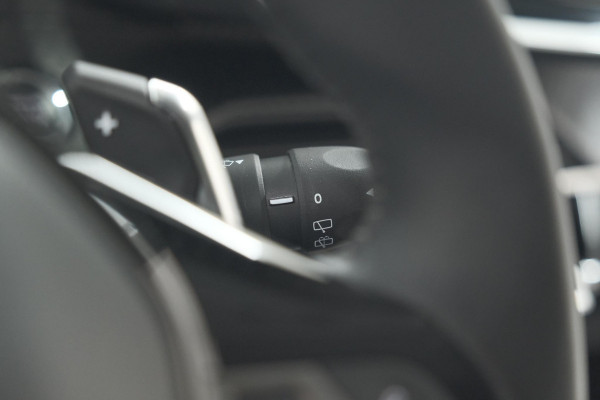 Peugeot 2008 PureTech 130 EAT8 Allure Pack | Camera | Navigatie | Parkeersensoren | Apple Carplay