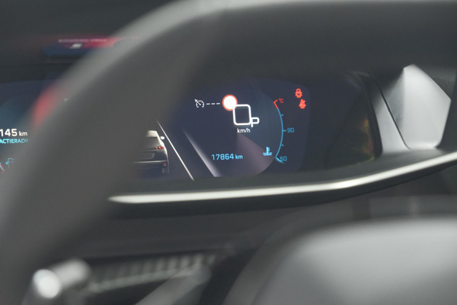 Peugeot 2008 PureTech 130 EAT8 Allure Pack | Camera | Navigatie | Parkeersensoren | Apple Carplay