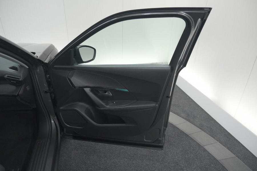 Peugeot 2008 PureTech 130 EAT8 Allure Pack | Camera | Navigatie | Parkeersensoren | Apple Carplay