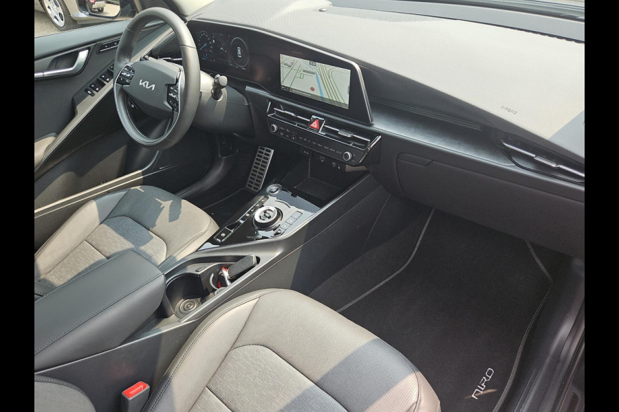Kia Niro 1.6 GDi Hybrid ExecutiveLine HUD | Stoelverwarming & Verkoeling | Schuif/Kanteldak | Camera | Cruise | Leder | Geheugen Functie Stoelen | Apple Carplay & Android Auto |