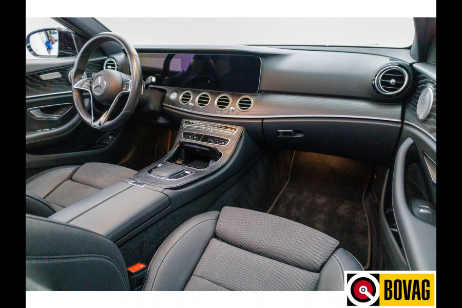 Mercedes-Benz E-Klasse 300 e 4MATIC AMG Line | Pano | Burmester | 360 Camera | Widescreen Apple carplay / Android auto, Sfeerverlichting